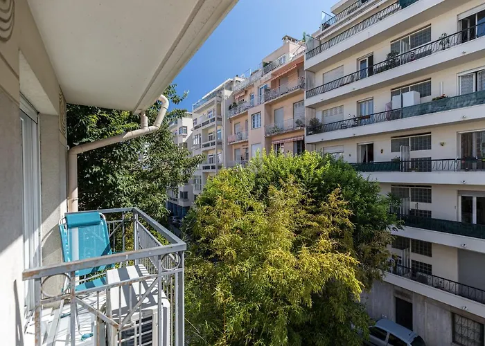 Comfortable 1 Bdr Downtown - Ac & Parking Appartement Nice